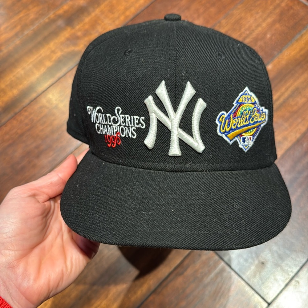 New York Yankees World Series, baseball hat, fitted 7 1/2